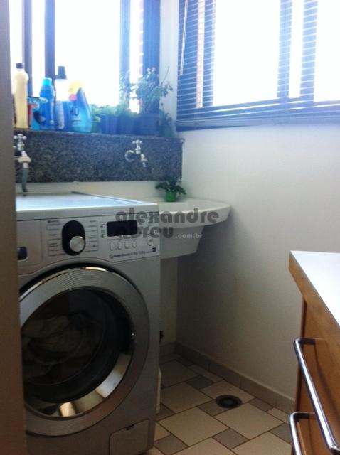 Apartamento à venda com 1 quarto, 52m² - Foto 36