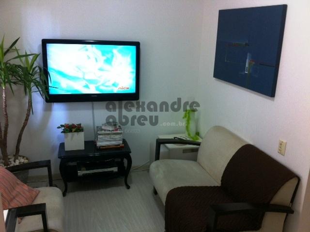 Apartamento à venda com 1 quarto, 52m² - Foto 2