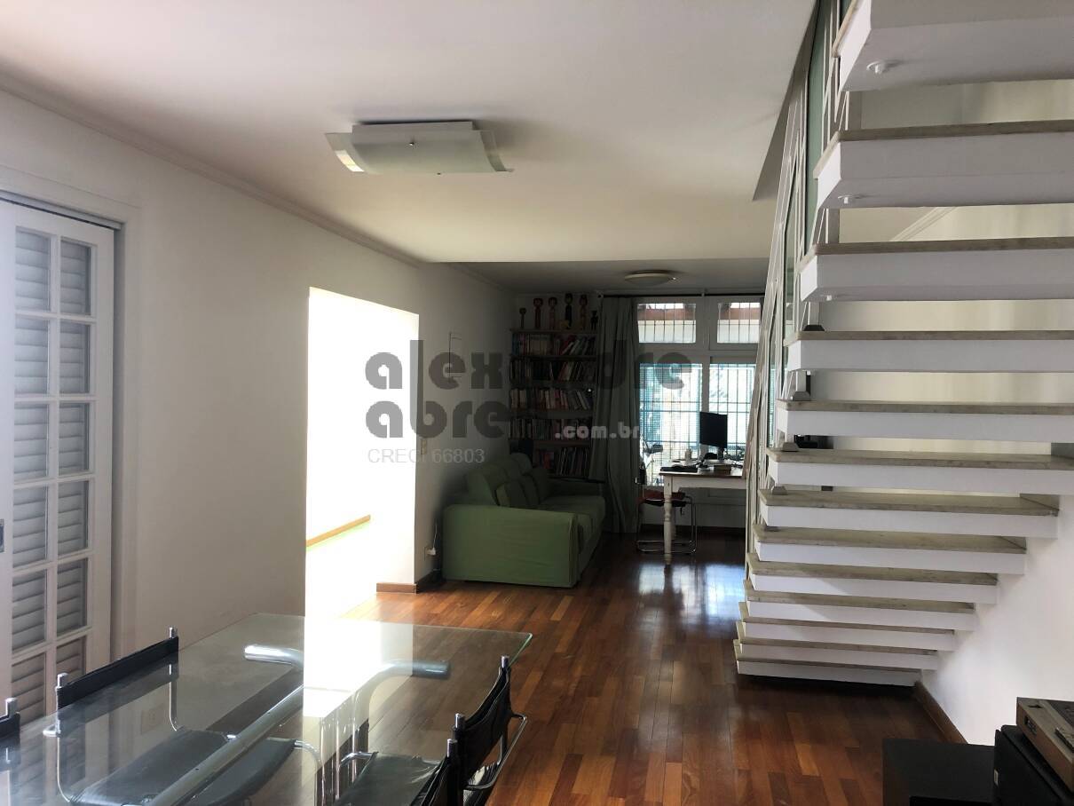 Casa à venda com 4 quartos, 162m² - Foto 3