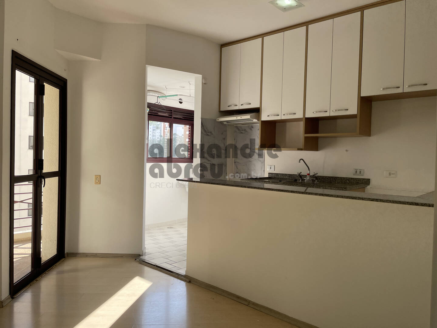 Apartamento à venda e aluguel com 1 quarto, 52m² - Foto 5