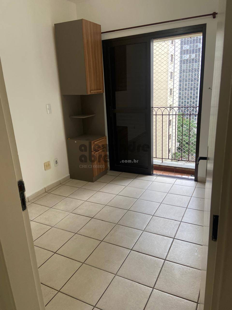 Apartamento para alugar com 1 quarto, 46m² - Foto 14